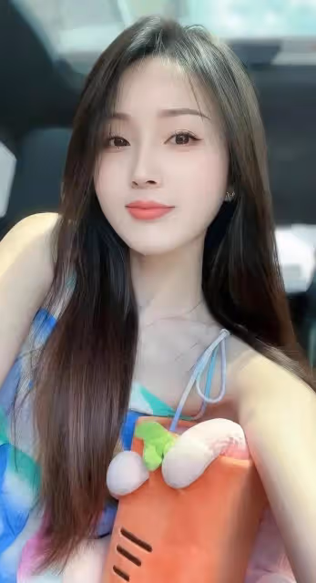 男人很想你,再見面時,他的臉上,會出現這樣的表情,女人要懂