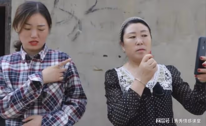 我生病肚子餓，婆婆把東西藏起不給吃，老公氣憤：我們回家
