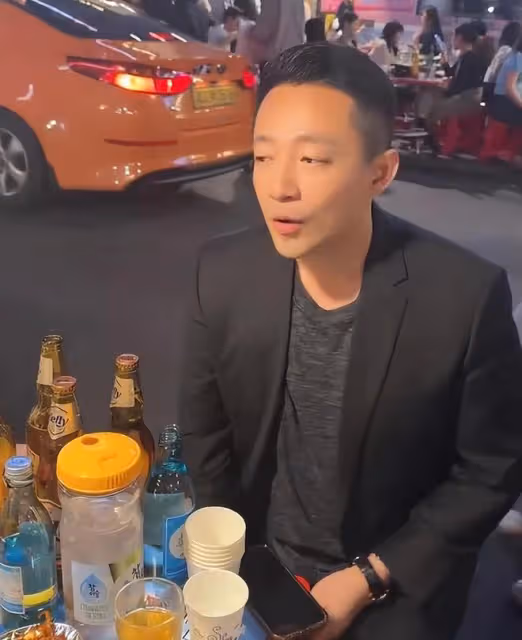 汪小菲和張蘭在韓國匯合,小梅見准婆婆,一家人「攻占」光頭老家