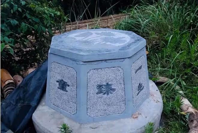 林生斌事件再次被提起,朱小貞母子已離世7年,網友提起那口井