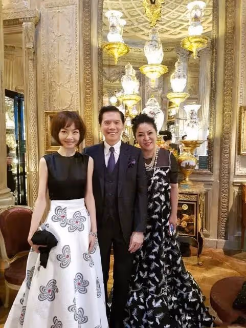 向太換新髮型「怒目圓睜」！看起來超凶，但對兒媳郭碧婷是真的好