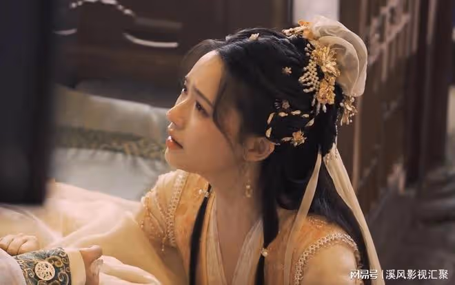 羅雲熙水龍吟殺青,林允失女主,陳瑤好美,造型比長月燼明還華麗
