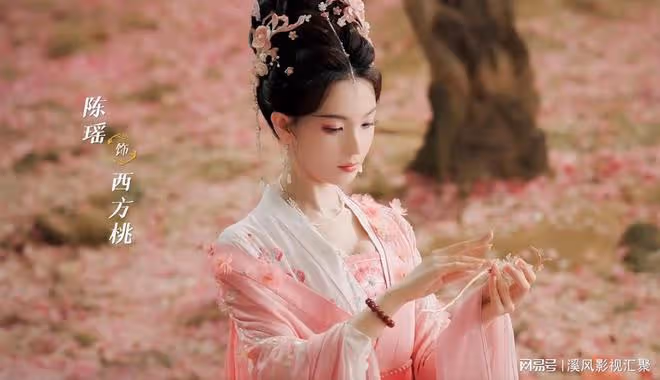 羅雲熙水龍吟殺青,林允失女主,陳瑤好美,造型比長月燼明還華麗