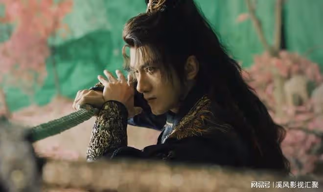 羅雲熙水龍吟殺青,林允失女主,陳瑤好美,造型比長月燼明還華麗