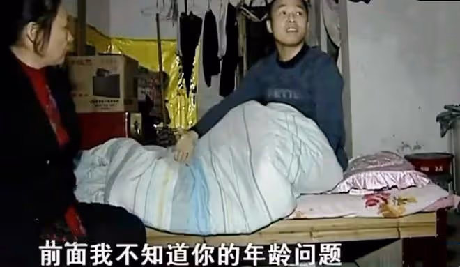 中年大媽愛上帥小伙,交往3個月被拋棄,哭訴:他說過要帶我私奔
