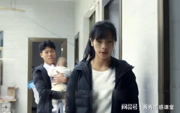 我沒婆婆,是嫂子伺候我月子幫我帶娃,可月子結束她卻找我要錢