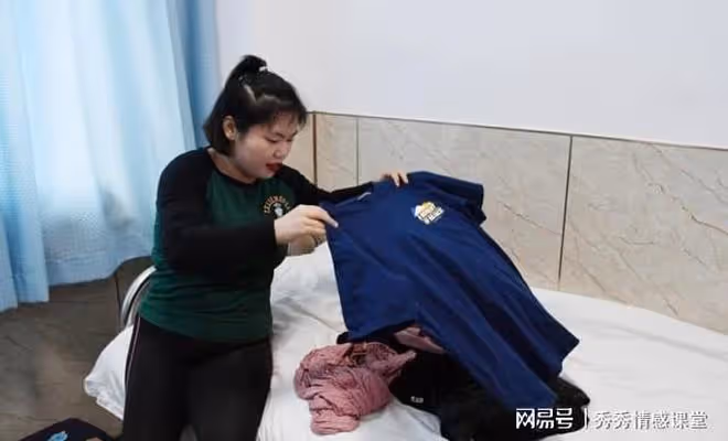 我沒婆婆，大我十歲的嫂子伺候我月子幫我帶娃，她住院卻讓我出錢