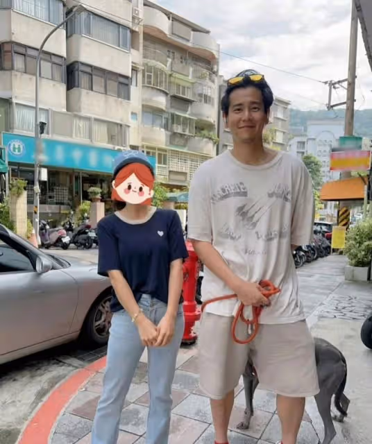 彭于晏街頭遛狗形象大變,滄桑模樣引發熱議,真實生活態度獲贊