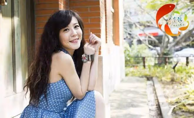 《愛情公寓》10年後，錄綜藝被坑，戀愛被騙，這一次她終於贏了