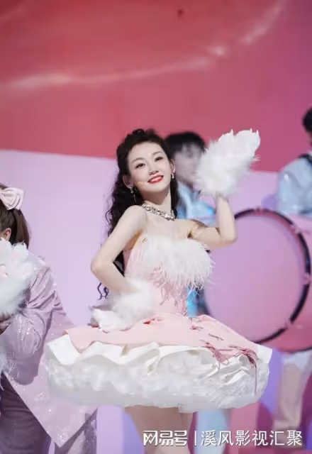 浪姐5:35歲的苗苗圈粉無數,這無敵少女感,居然是三個孩子的媽