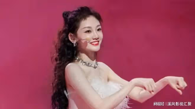 浪姐5:35歲的苗苗圈粉無數,這無敵少女感,居然是三個孩子的媽