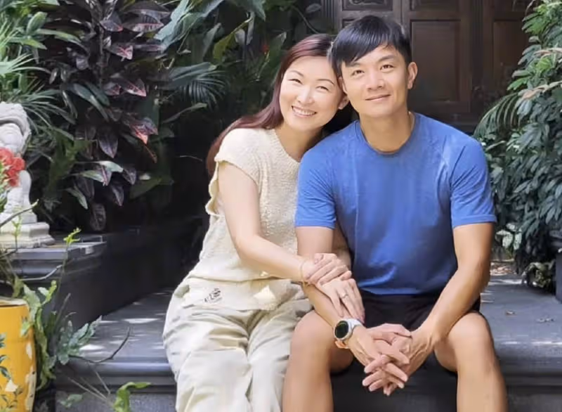 TVB金童玉女結婚15周年,撇下三子女享二人世界,已在內地買房