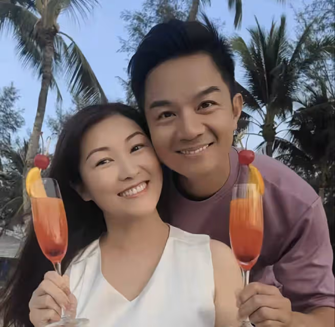 TVB金童玉女結婚15周年,撇下三子女享二人世界,已在內地買房