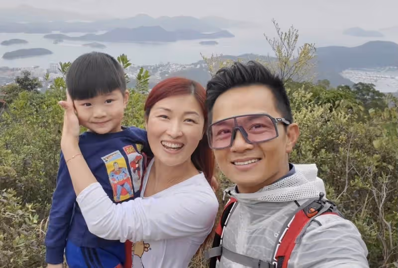 TVB金童玉女結婚15周年,撇下三子女享二人世界,已在內地買房