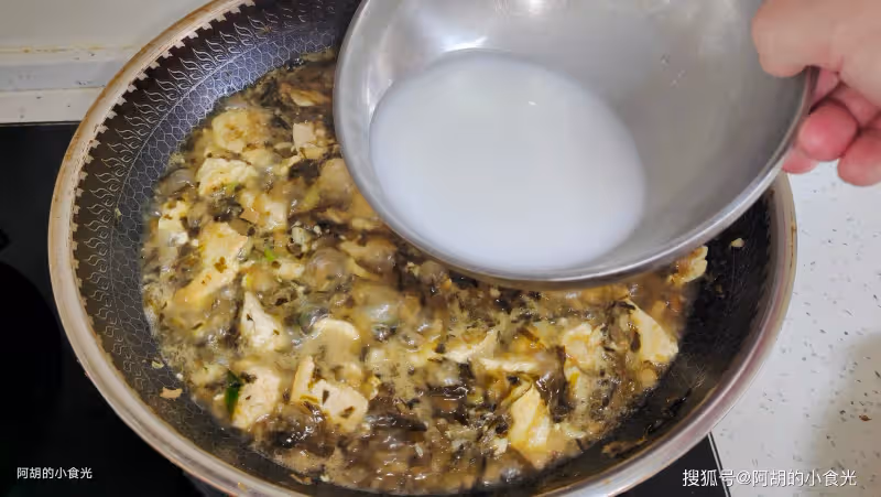豆腐和它絕配,花錢不多吃好味!咕嘟燉一鍋,味覺大突破,經濟實惠百吃不膩