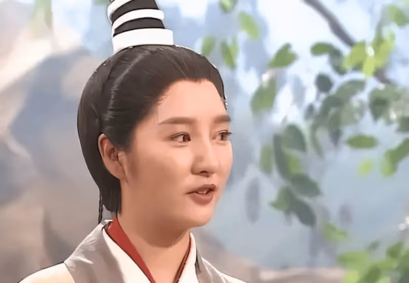 59歲「李莫愁」與梁小龍聚會!顏值崩塌認不出,與李若彤似兩代人