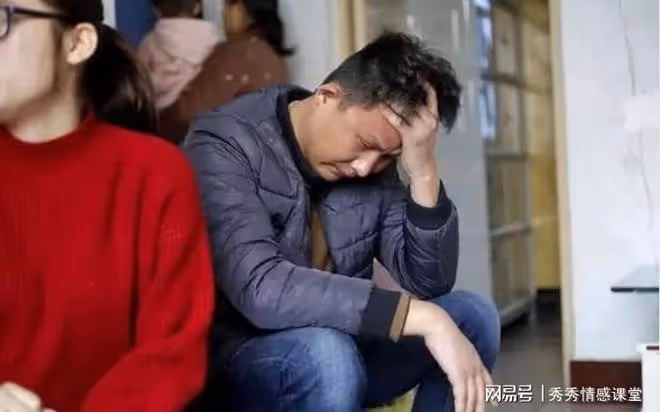 女兒高燒，丈夫卻在陪女同事逛街，老婆果斷選擇離婚