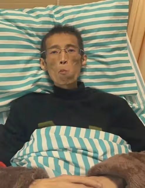網紅東東葬禮現場:母親淚灑靈堂,前妻曬合照,朋友透露離婚真相