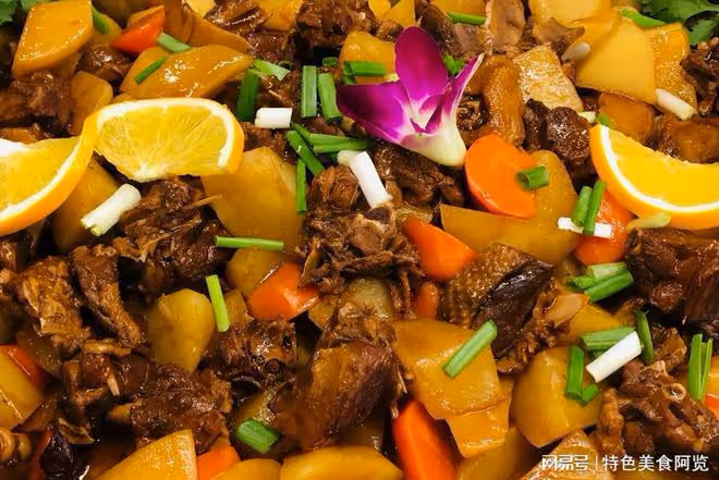 它有「陸地海鮮」的美名,益氣補虛,12道下飯菜,美食被誇爆