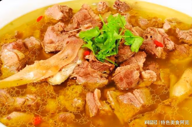 它有「陸地海鮮」的美名，益氣補虛，12道下飯菜，美食被誇爆