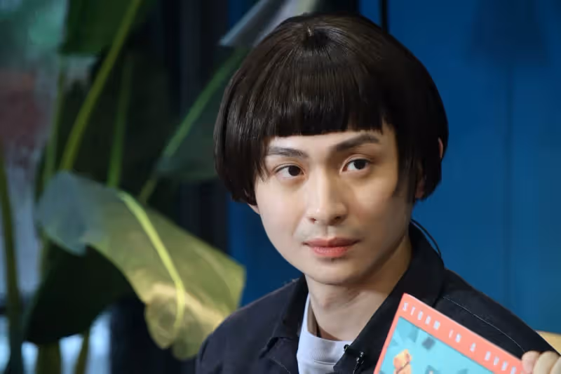 賀博台瘋｜吳宗憲爆料黃子佼被消音惹議　《夜夜秀》賀瓏直面回應揭主因