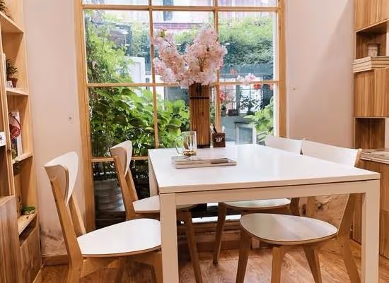 婆婆住院,丈夫要求妻子24小時全程陪護,妻子:我也是老年人了