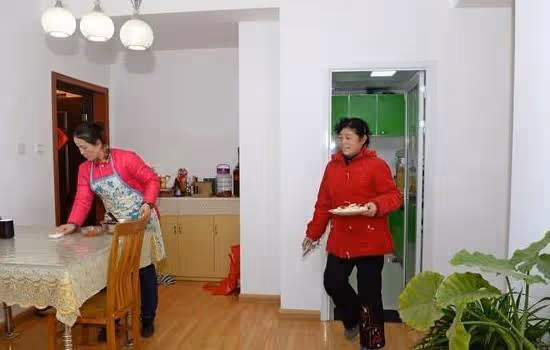 72歲大媽去兒子家養老,可沒過一個月,就被兒媳趕了出來