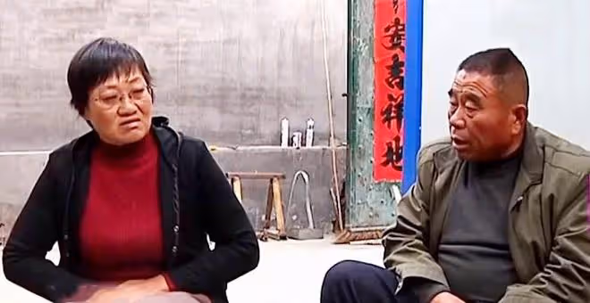 54歲大媽相中有錢大爺,要求大爺買房買車:你不能白撿漂亮媳婦