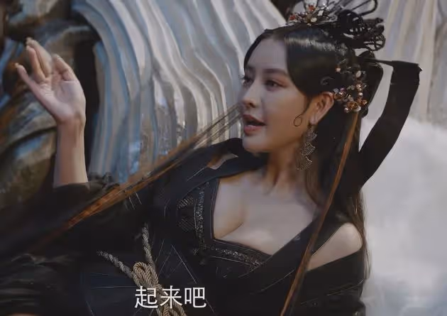 阿嬌又翻車了?滿屏一星的劣質網大,以改編滿足陳腐的肉體幻想