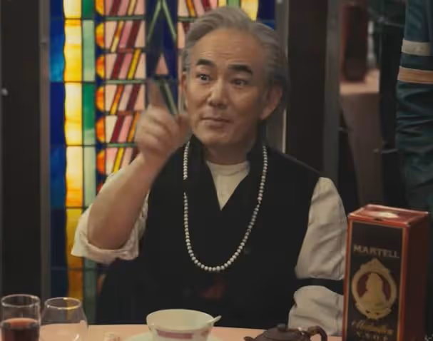 沒想到,要重振港片雄風的洪金寶,會以這樣的形式,打出一副王炸