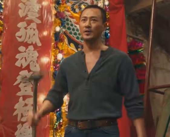 沒想到,要重振港片雄風的洪金寶,會以這樣的形式,打出一副王炸