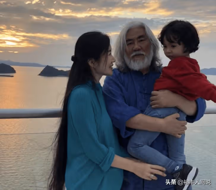 張紀中公開戀愛過程慶結婚7周年！相識於辟穀活動，細節惹爭議