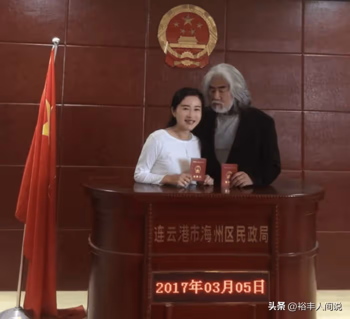 張紀中公開戀愛過程慶結婚7周年！相識於辟穀活動，細節惹爭議