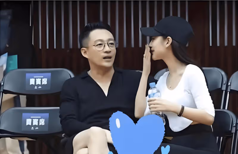 張蘭成功被馬筱梅「拿下」,韓國聚餐顯地位!小菲一身行頭超百萬