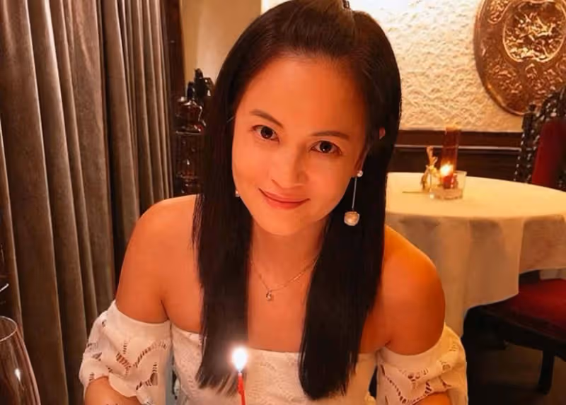 香港女星梁碧芝罕見露面，息影嫁富貴老公，常搭私人飛機周遊列國