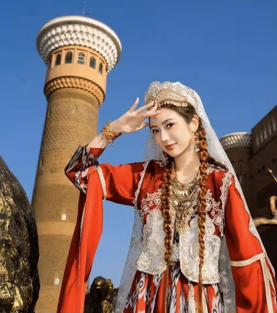 疑準備轉行!TVB港姐蔡嘉欣自曝將帶旅遊團出行,去年底嫁豪門