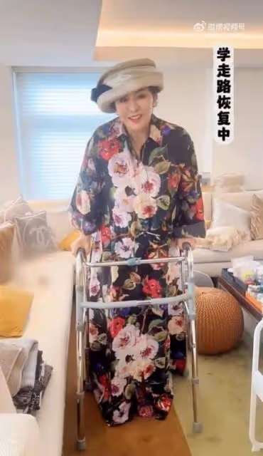 突發,向太陳嵐浴室意外受傷,呼救半小時才被發現,向華強成小跟班