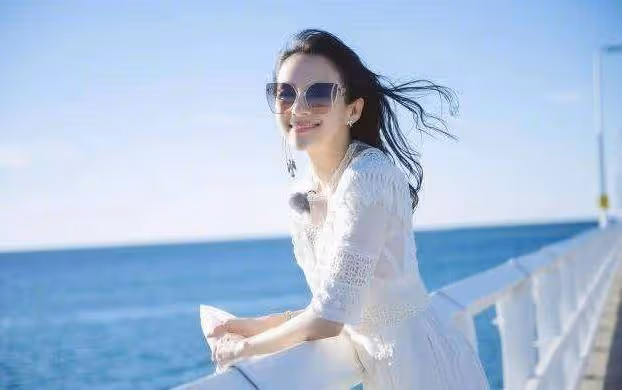 17歲時的章子怡撩人心弦嗎?大學舊照曝光,這樣的玉女,你娶到做夢都會笑醒