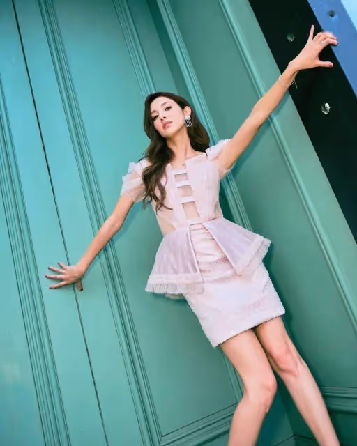TVB女星再曬性感穿著，疑似真空視帝老公不滿：又被人說啦