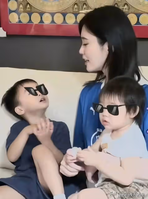 奚夢瑤為倆孩子購物，女兒睡衣接近5000，兒子只有一個200元墨鏡