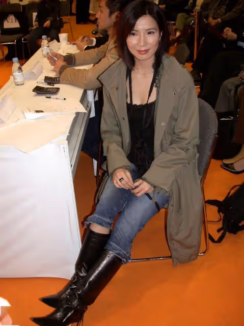 TVB前性感女星驚爆離婚!與前演員分開多年:揭開新一頁
