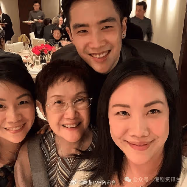 TVB小花補辦婚宴照曝光！秦沛盛裝亮相全程望愛女甜笑