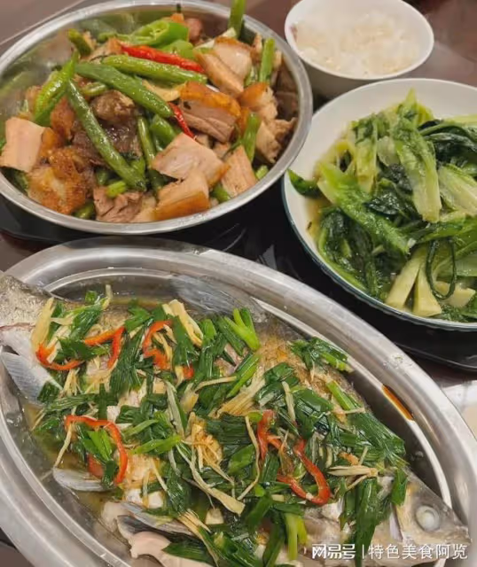 一位廣東阿媽做的一周晚餐火了,網友紛紛說,想去蹭飯