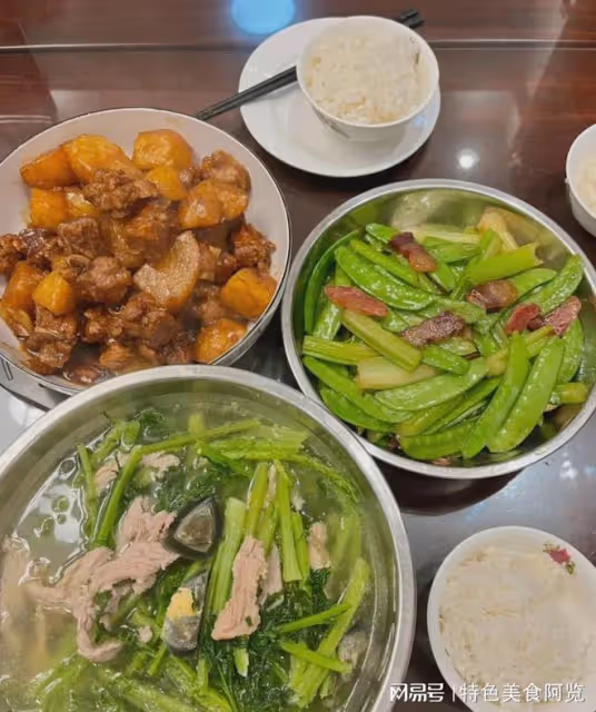 一位廣東阿媽做的一周晚餐火了,網友紛紛說,想去蹭飯