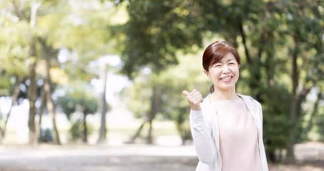 53歲阿姨入住養老院,子女從未看望過,女婿:家散了,怨不得別人