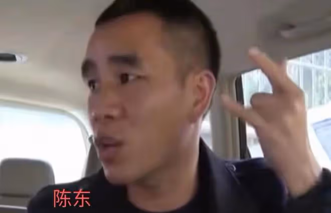40歲男子拋棄原配娶風塵女子，婚後被女方的荒唐行為氣病：我後悔