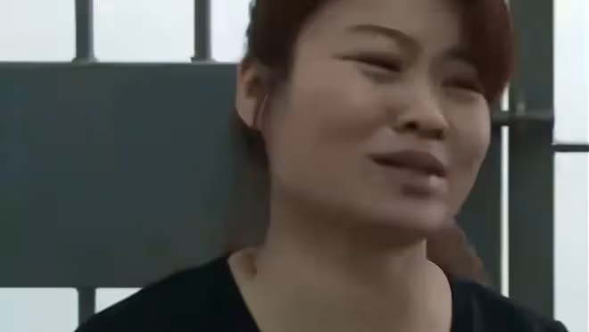 44歲女子養32歲丈夫12年,如今丈夫要與別人結婚,她做錯什麼?