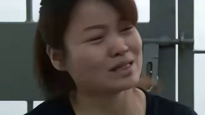 44歲女子養32歲丈夫12年,如今丈夫要與別人結婚,她做錯什麼?