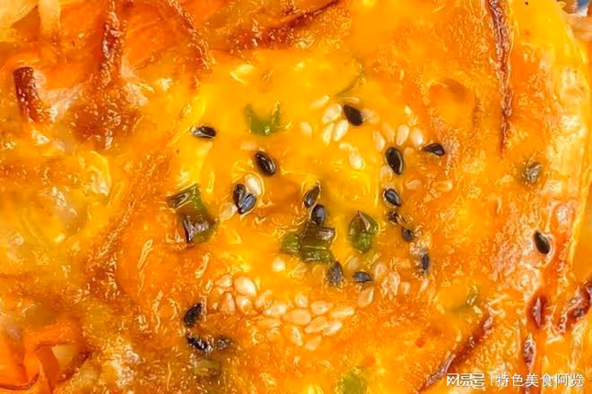 99%的人都喜歡的土豆絲雞蛋餅,低脂高蛋白,焦香嫩鮮又解饞