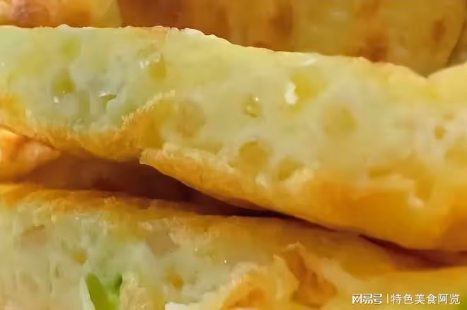 99%的人都喜歡的土豆絲雞蛋餅,低脂高蛋白,焦香嫩鮮又解饞